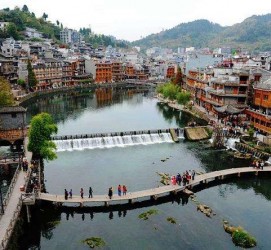 汕尾长沙旅游攻略(长沙旅游攻略景点必去二日游)