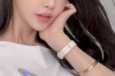 汕尾全国在线兼职女伴游联系人(富婆中介2717281818)