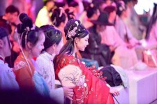 汕尾汉服模特兼职(想做汉服模特去哪里找)