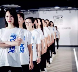 汕尾南京少儿模特兼职(南京潮童星少儿模特培训地址)