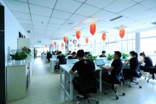 汕尾成都雇用伴游司机(雇用成都客运班车旅游司机)