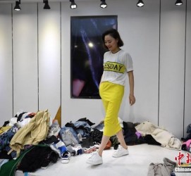 汕尾兼职模特试衣服(兼职做试衣模特好吗)