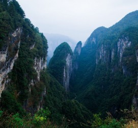 汕尾伴游中国带你去湘西(湘西跟团旅游)