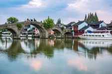 汕尾上海旅游攻略(上海旅游攻略手抄报)