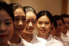 汕尾私人伴游招聘 度假区万元月薪招“泳装伴游”