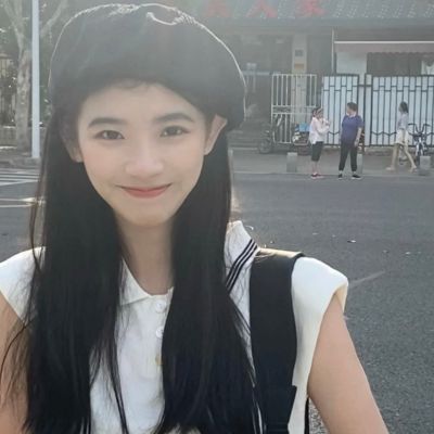 汕尾商务伴游带客户去看海豚表演