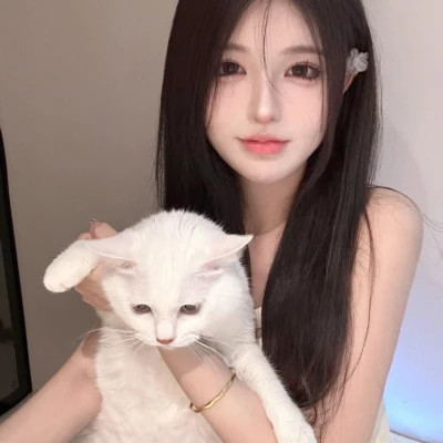 汕尾伴游女生陈露晞的资料