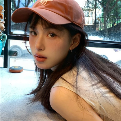 汕尾伴游女生杨梦研的资料