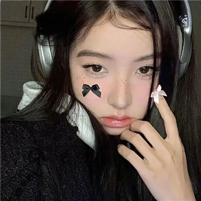 汕尾伴游女生芷云的资料