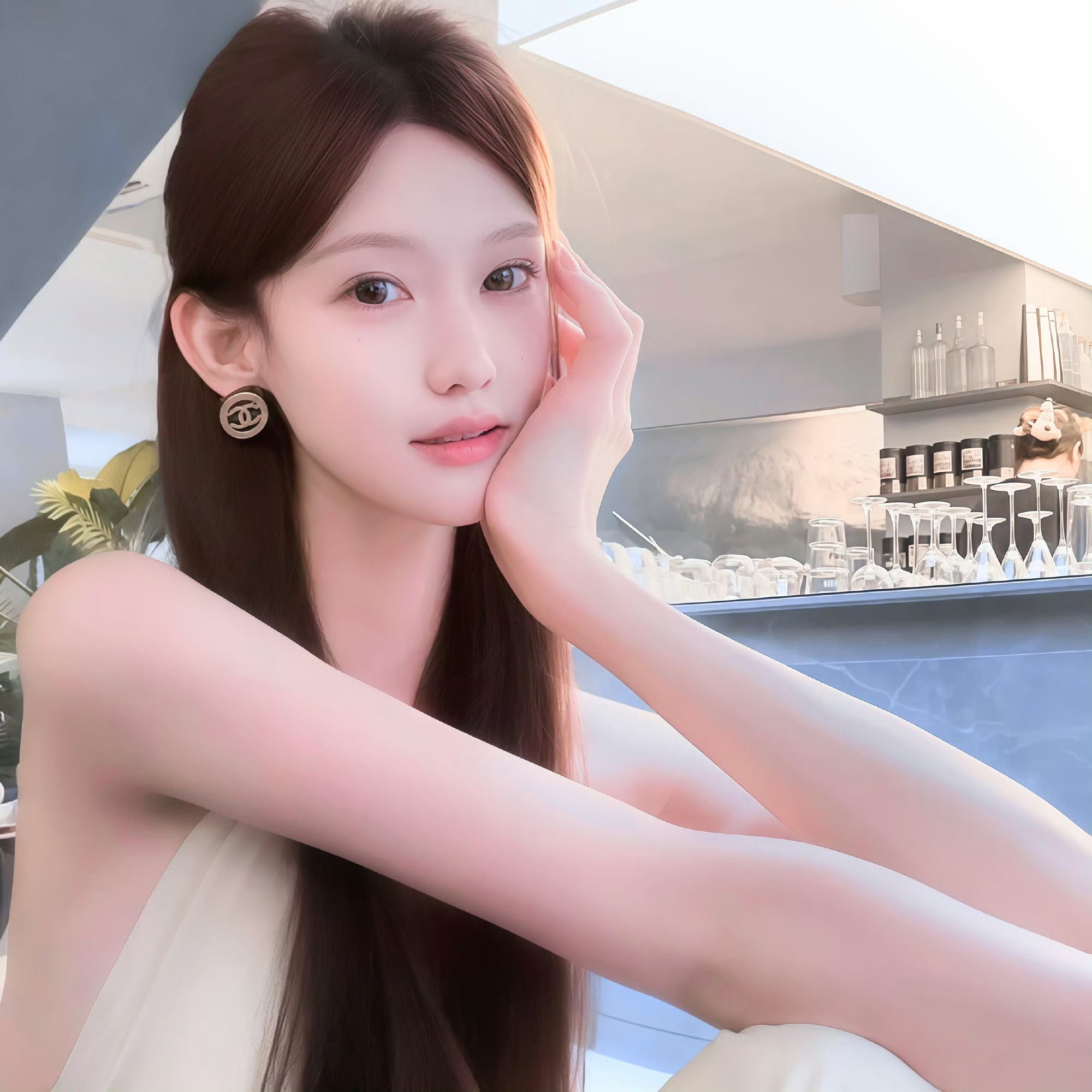 汕尾伴游女生林杨的资料