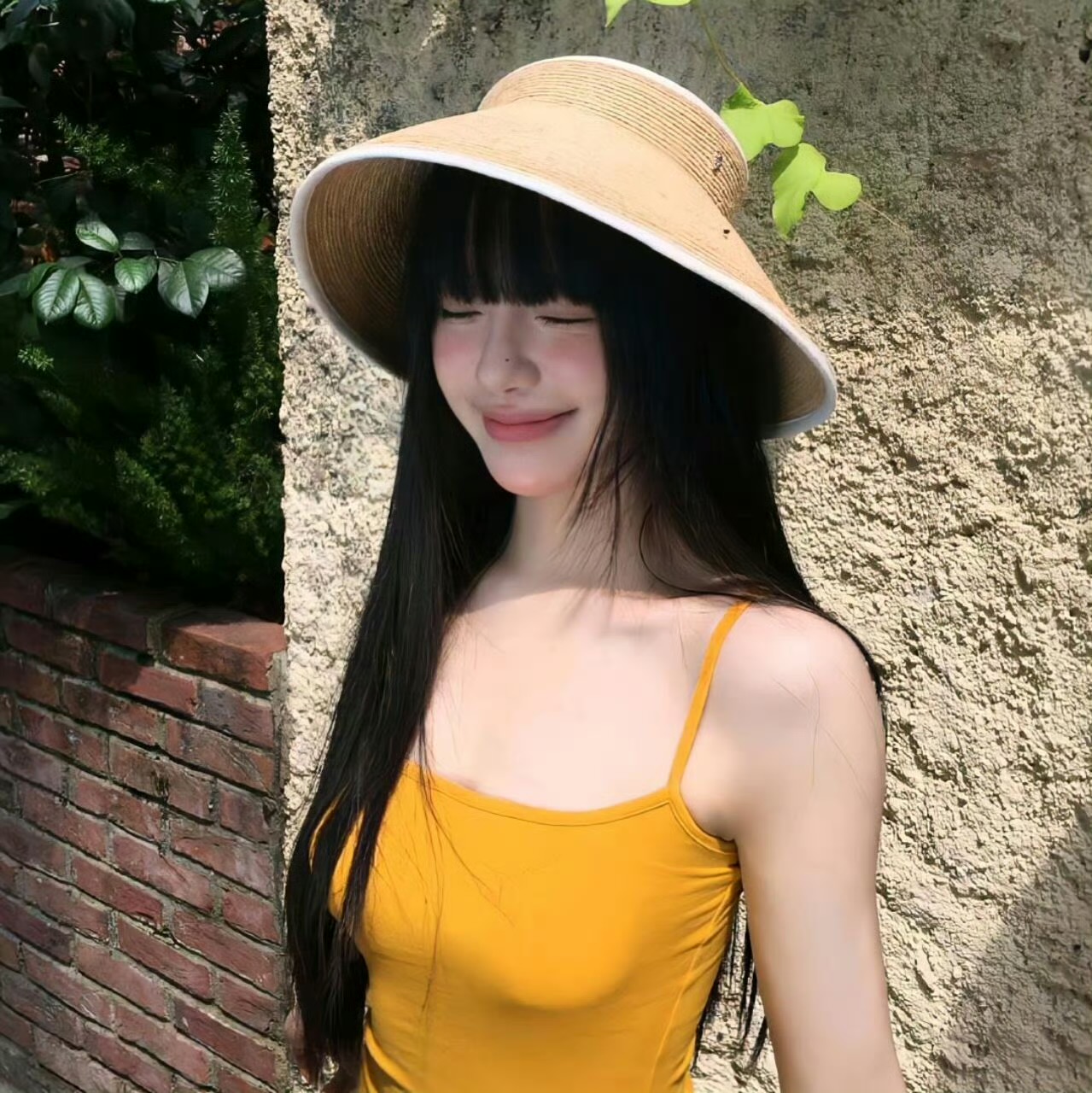 汕尾伴游女生周丹的资料