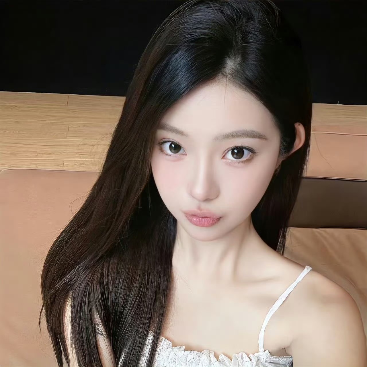 汕尾伴游女生Olivia Wang的资料