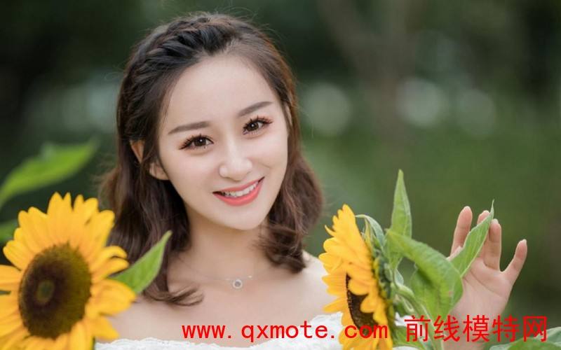 兼职模特一晚上几钱(兼职模特一晚上几钱一小时)
